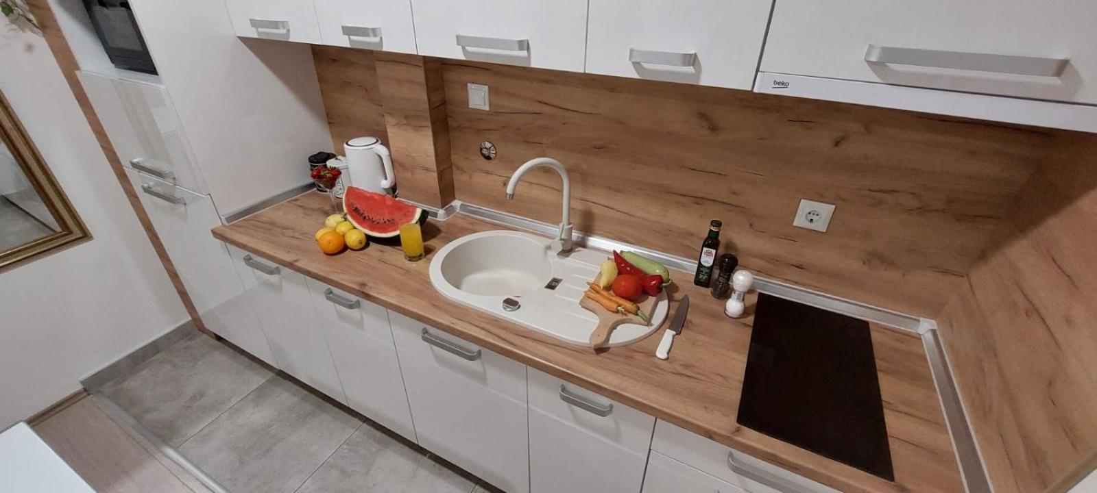 Apartmani Abbazia بانيا لوكا الغرفة الصورة